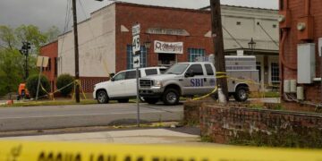 Al menos cuatro muertos en un tiroteo en un cumpleaños de adolescentes en Alabama