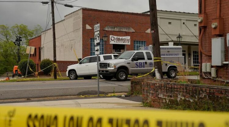 Al menos cuatro muertos en un tiroteo en un cumpleaños de adolescentes en Alabama
