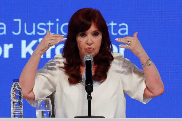 CFK fue sobreseída en la causa por lavado de activos
