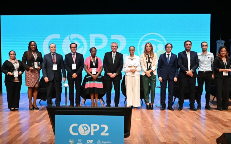 La comunidad internacional debate sobre el medioambiente
