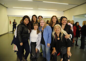 Nuevo plan de empleo y formación para mujeres con 10.000 vacantes