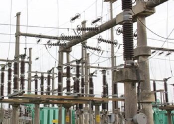 Un grupo de niños causó un apagón que afectó a ocho barrios de Villa María