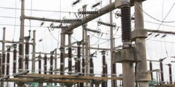 Un grupo de niños causó un apagón que afectó a ocho barrios de Villa María