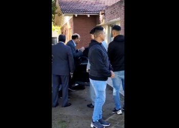 González no colaboró con la pericia psicológica y fue abordado por familiares de las víctimas