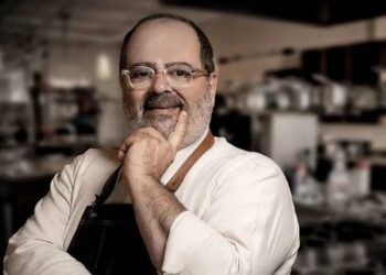 Murió Guillermo Calabrese, el icónico chef que transmitió su pasión en “Cocineros Argentinos”