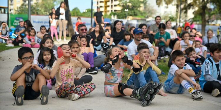 El Parque Las Heras-Elisa se encuentra con su historia: Llaryora inauguró las obras de recuperación del centenario espacio verde