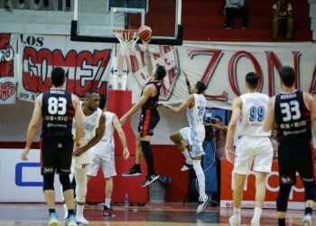 Instituto, a paso de campeón