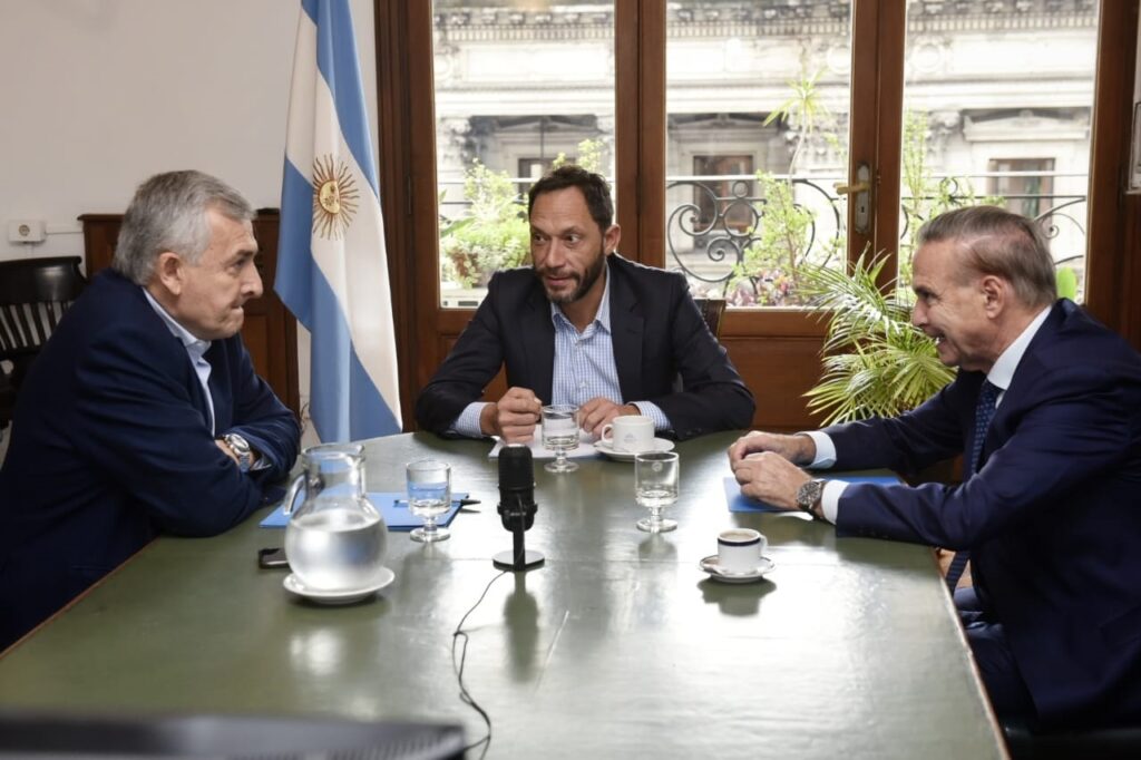 Titulares de la coalición JxC manifestaron su "preocupación por la fragilidad económica" del país