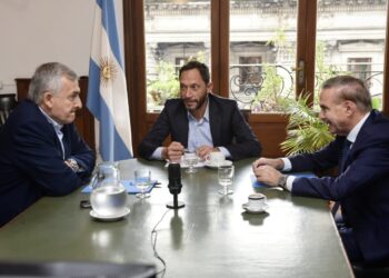 Titulares de la coalición JxC manifestaron su «preocupación por la fragilidad económica» del país