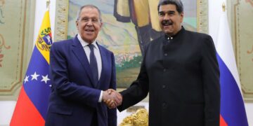 En Caracas, Lavrov se reunió con sus pares regionales