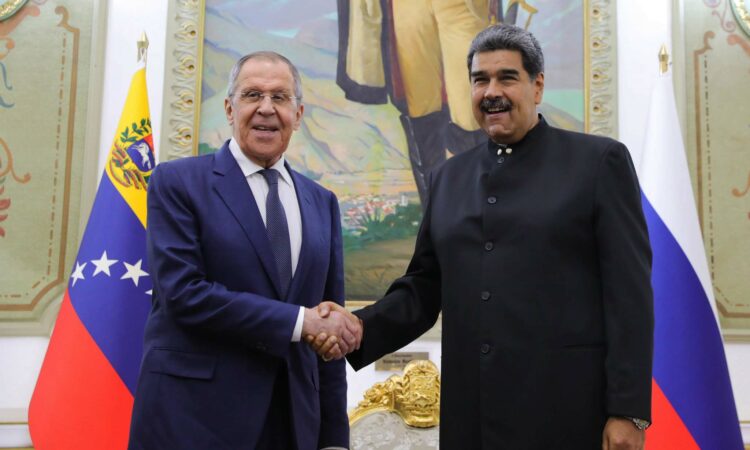En Caracas, Lavrov se reunió con sus pares regionales