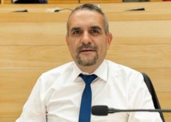 Suspenderán a un legislador que fue denunciado por violencia familiar