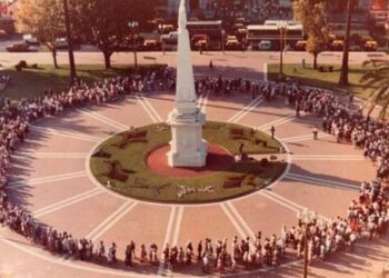 Se cumplen hoy 46 años de la primera ronda de las Madres de Plaza de Mayo