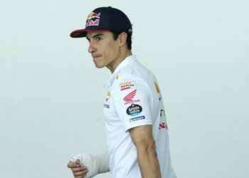 Márquez, otra vez afuera