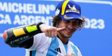 Bezzecchi fue el mejor y festejó en Termas de Río Hondo