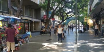 Las ventas minoristas cayeron 3,5% en marzo