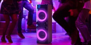 Ideó una creativa venganza contra su vecina cumbiera que escucha música durante toda la madrugada