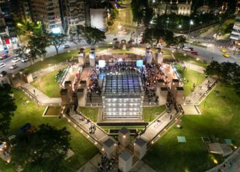 Plaza España vuelve a ser de todos los vecinos