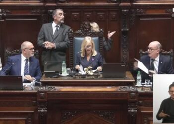 Uruguay aprobó la reforma que amplía la edad de jubilación