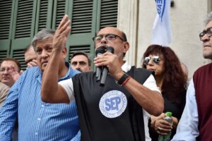 Tras movilizarse, el SEP amenazó con profundizar las medidas de fuerza Tras movilizarse, el SEP amenazó con profundizar las medidas de fuerza
