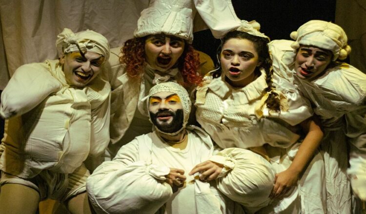 Federico García presenta una obra sin ánimos de ofender