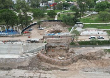 Iniciaron las obras del nuevo puente peatonal en el Parque Las Heras
