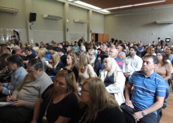 Oferta a los docentes: la UEPC votaría otro rechazo