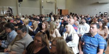 Oferta a los docentes: la UEPC votaría otro rechazo