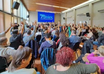 El aumento del 60% a los docentes es remunerativo y alcanza a jubilados