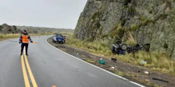 Murió un hombre de 78 años al volcar su camioneta en el Camino de las Altas Cumbres