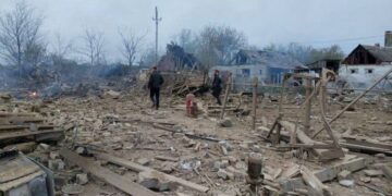 Un nuevo bombardeo de Rusia sobre Ucrania provocó destrozos y decenas de heridos