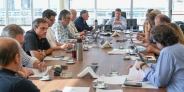 Massa analiza medidas con su equipo económico tras conocerse la inflación de abril