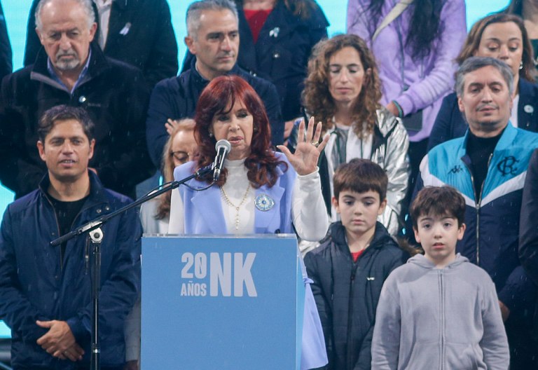 Cristina Kirchner: "Si no logramos que el programa del FMI sea dejado de lado no vamos a poder pagarlo"