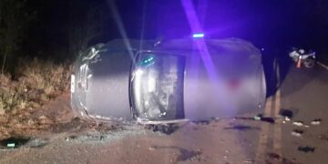 Dramática persecución en Villa Allende deja como saldo varios heridos y un auto destrozado