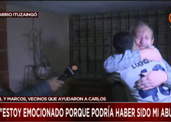 Carlos se reencontró con el joven que recuperó su bicicleta con una «patada voladora»