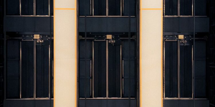 DJs de música electrónica harán vibrar el Hotel Quinto Centenario en un evento sin precedentes