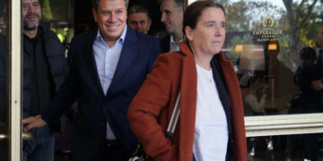 Manes se mostró con su staff económico: «Hay que encarar el desarrollo»