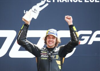 Bezzecchi festejó en Le Mans