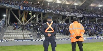 Despliegan un amplio operativo de seguridad para el partido de Talleres vs River en el Kempes
