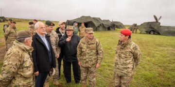 Taiana participó del cierre de ejercicio de inteligencia militar en Córdoba