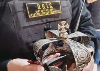 Un indigente y un coleccionista, detenidos por robarse una corona de la Catedral de Córdoba