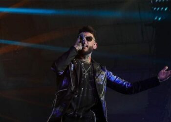 Ulises Bueno se despidió de los escenarios en Córdoba con emociones y enojos