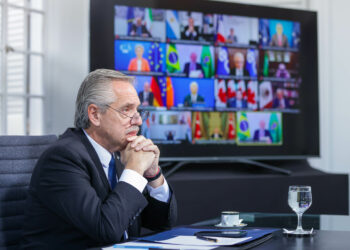 Afirman que el Gobierno incumplió el programa de financiamiento pactado con el FMI