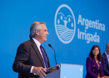 El Presidente convocó a la unidad del FdT e insistió en la realización de las PASO