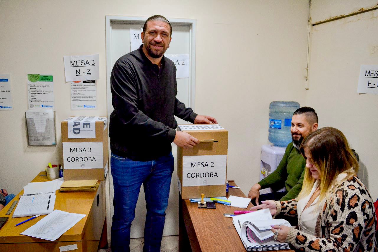 Aoita cuestionó la política de subsidios al transporte público Aoita cuestionó la política de subsidios al transporte público
