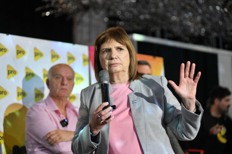 En tono autocrítico, Bullrich dijo que el gobierno de Cambiemos fue "un poco porteñocéntrico"