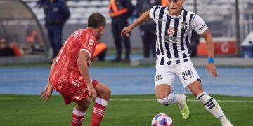 Talleres venció a Argentinos Juniors y se afirma en la cima del torneo