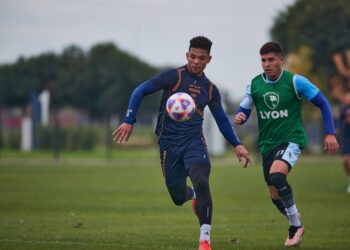 Talleres y Racing igualaron en un amistoso entre remanentes