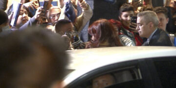 Investigan a una integrante de Revolución Federal que dijo querer «usar la 9mm» antes del ataque a CFK