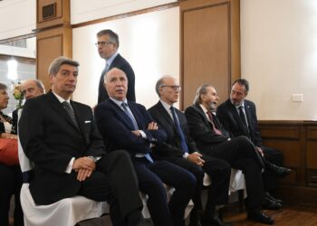 Gesto de unidad de la Corte en medio de la pelea con la Nación